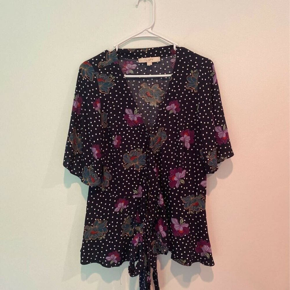 LOFT Womens Blouse Black White Floral Polka Dot Tie Front Short Sleeve V Neck M